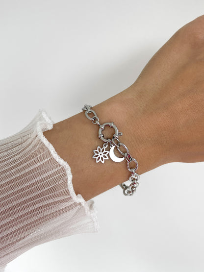 Charm ''Pua'' & Charm '' Moon'' am Armband ''Malia'' in silber